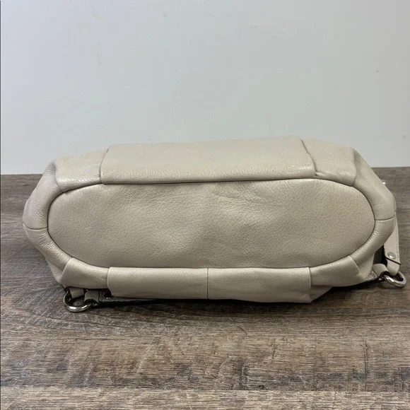 Coach Madison Leather Lindsey Satchel — Pebbled Dove Gray (Style G1120-18609)